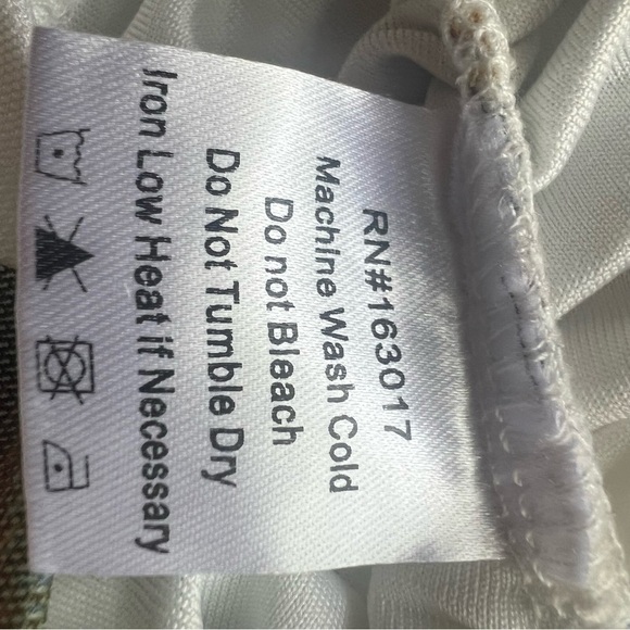 Princess Polly Picture This Top Long Sleeve Cropped Drawstrings Graphic Sz 4 - Picture 12 of 13